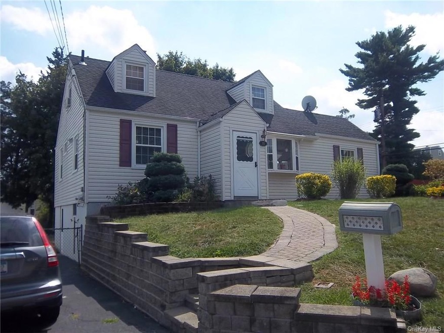 35 Butler Place, Yonkers, NY 10710 - photo 1