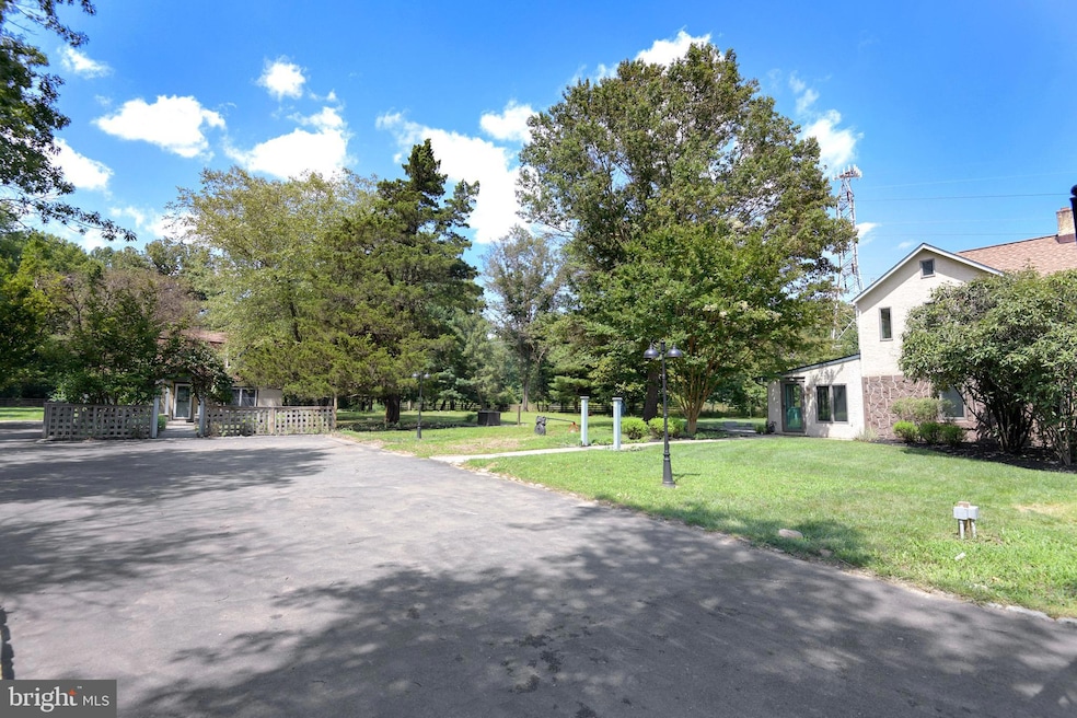 180 South Ln, Princeton Junction, NJ 08550 - photo 1