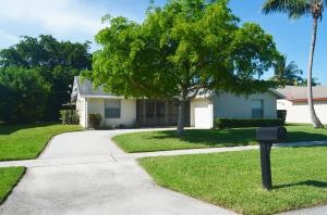 9543 Lancaster Place, Boca Raton, FL 33434 - photo 1