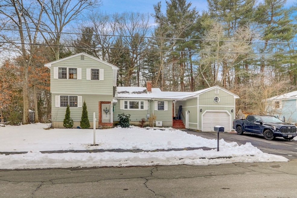 Sold $800,000 • Co-Listing Agent