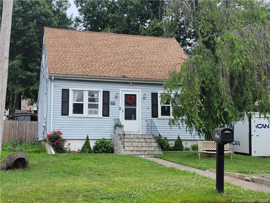 307 Seltsam Rd, Bridgeport, CT 06606 - photo 1