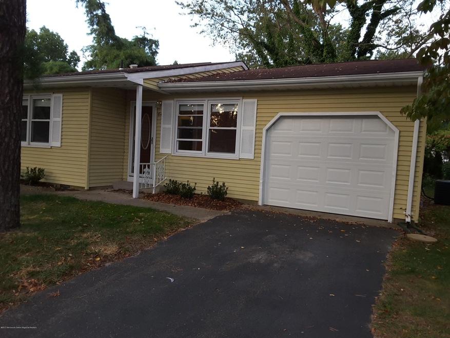 64 Keene St unit 72, Whiting, NJ 08759 - photo 1