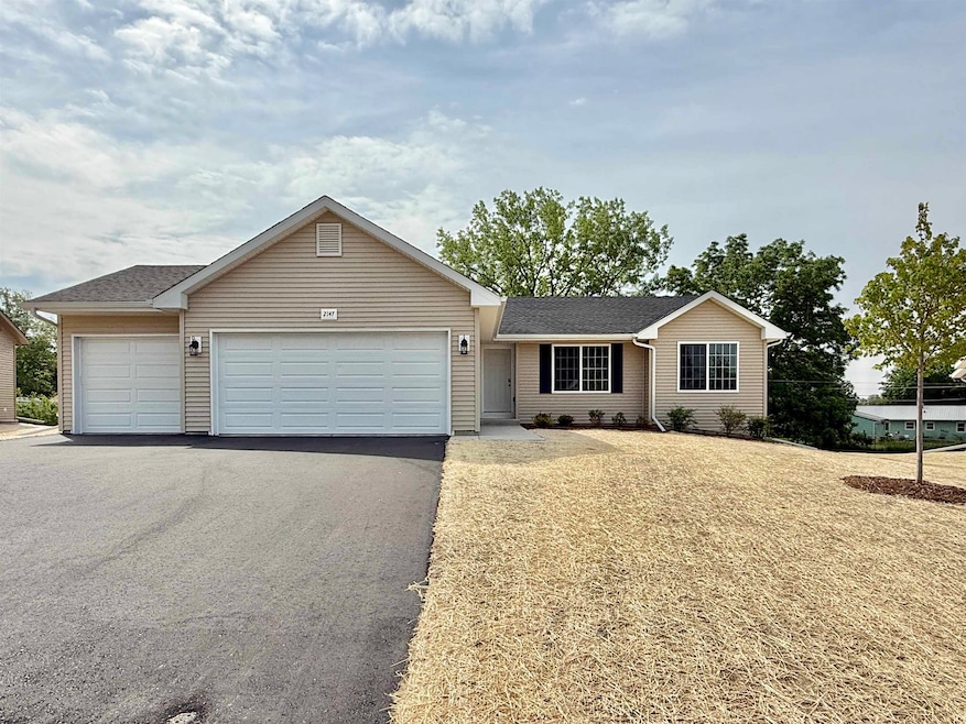 For Sale $309,990 • Co-Listing Agent