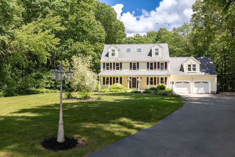 3 Centennial Dr, Blackstone, MA 01504 - photo 1