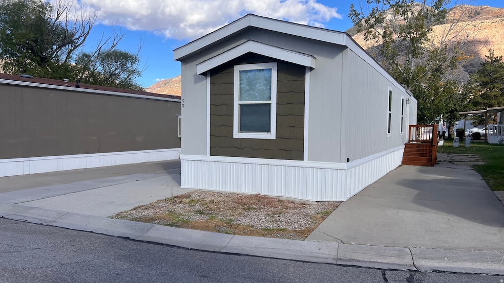 View of side of home