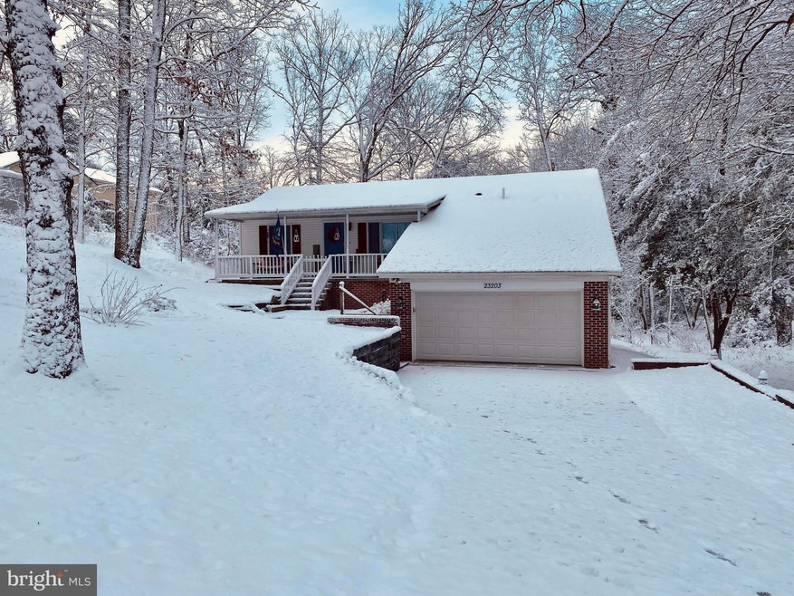 23203 Oak Dr, California, MD 20619 - photo 1