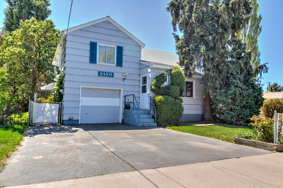 2130 Darrow Ave, Klamath Falls, OR 97601 - photo 1