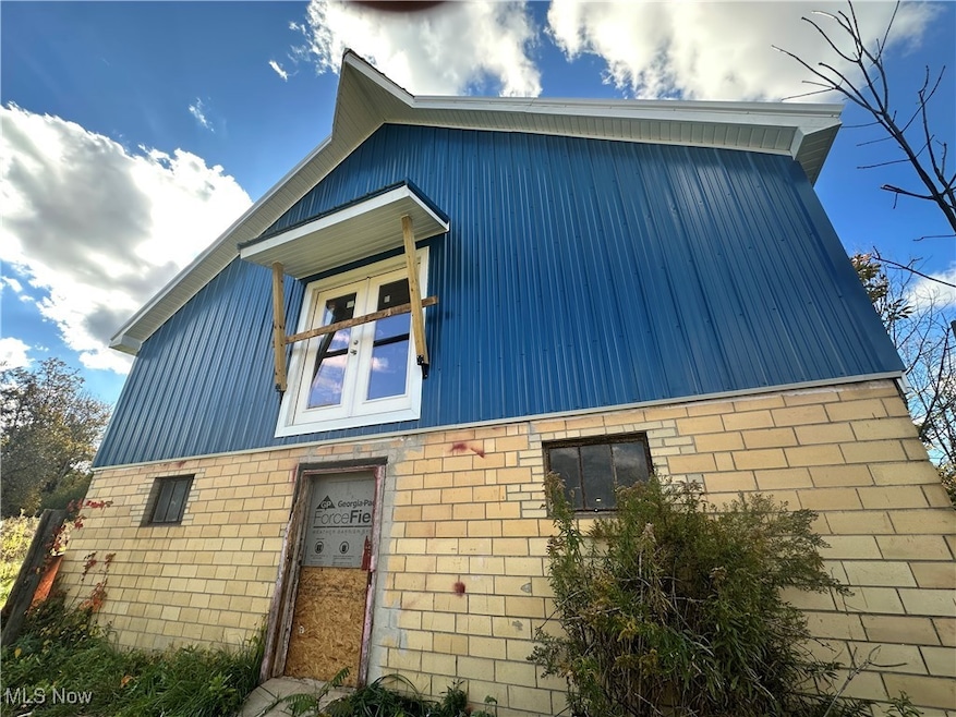 For Sale $199,900 • Co-Listing Agent