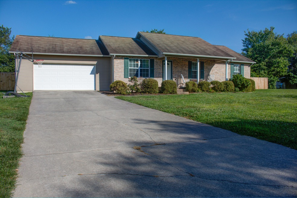 1065 Towns View Dr-11