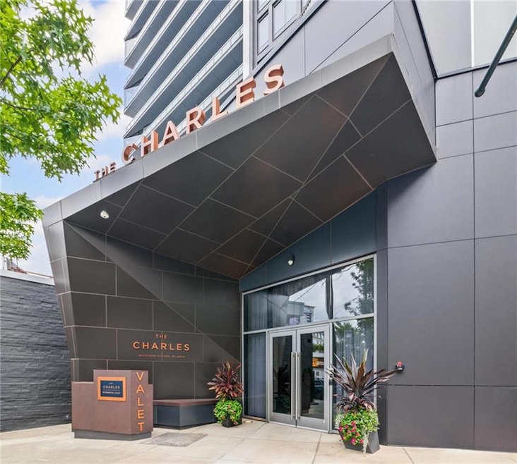 For Sale $3,500,000 • Co-Listing Agent