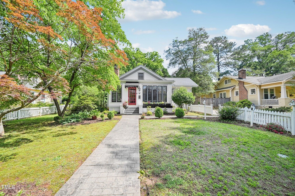 1-web-or-mls-The Cir-1505-001