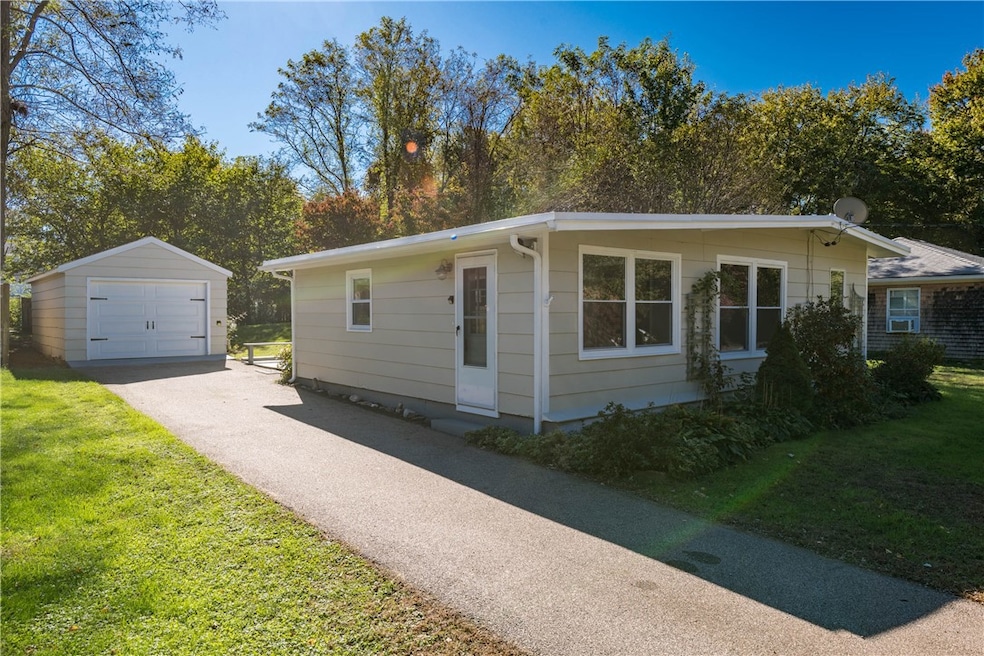 59 Buoy St, Jamestown, RI 02835 - photo 1