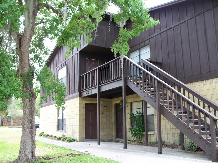 2361 SW 31st Place unit 5, Gainesville, FL 32608 - photo 1