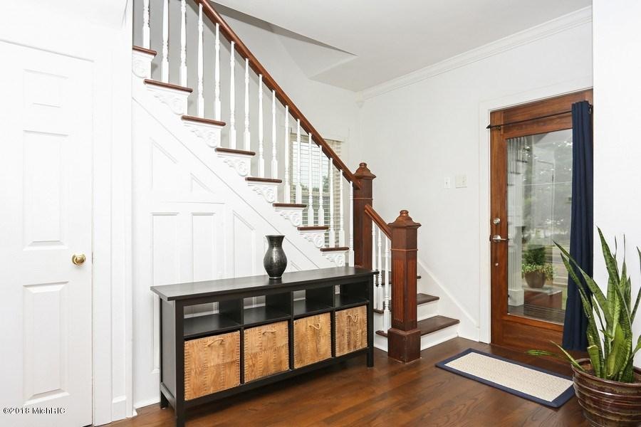 311 S Elm St, Three Oaks, MI 49128 - photo 1