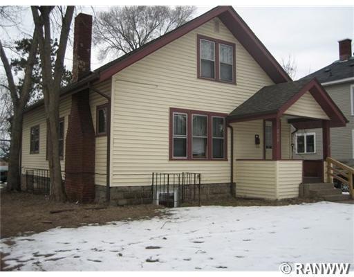 1407 6th St E, Menomonie, WI 54751 - photo 1