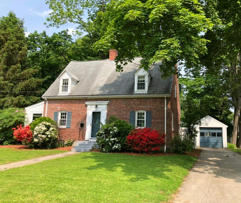 31 Chester St, Nashua, NH 03064 - photo 1