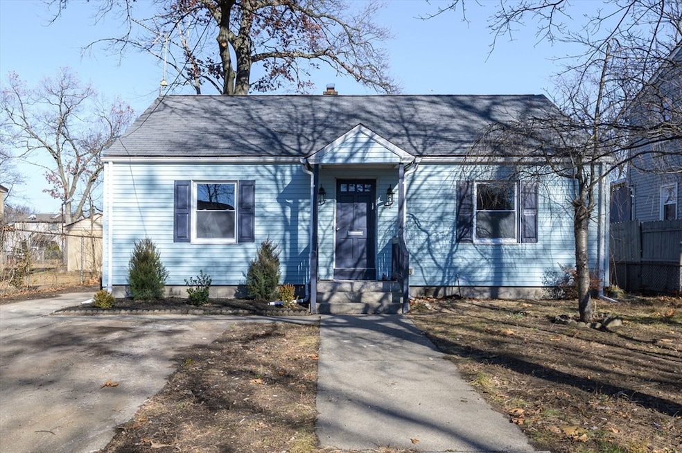 For Sale $299,900 • Co-Listing Agent