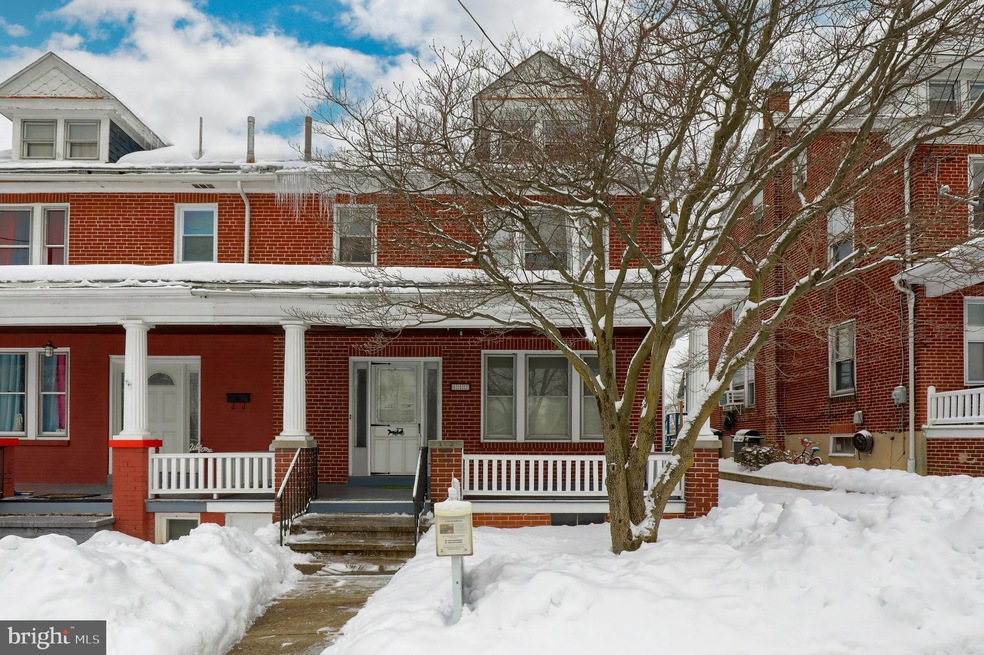 112 Clifton Ave, Reading, PA 19611 - photo 1