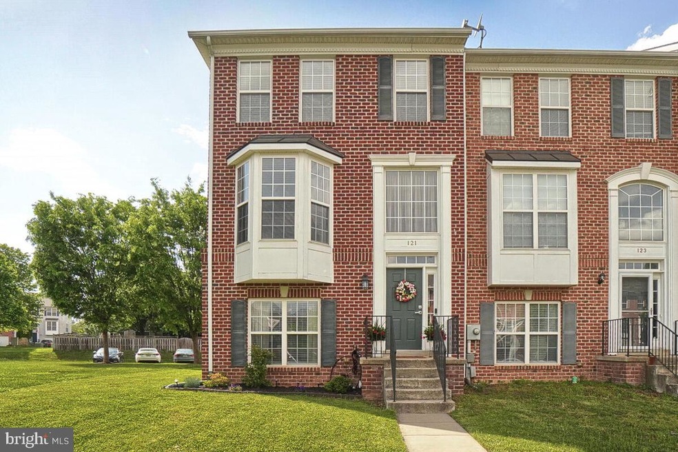 121 Mcclellan Dr, Frederick, MD 21702 - photo 1