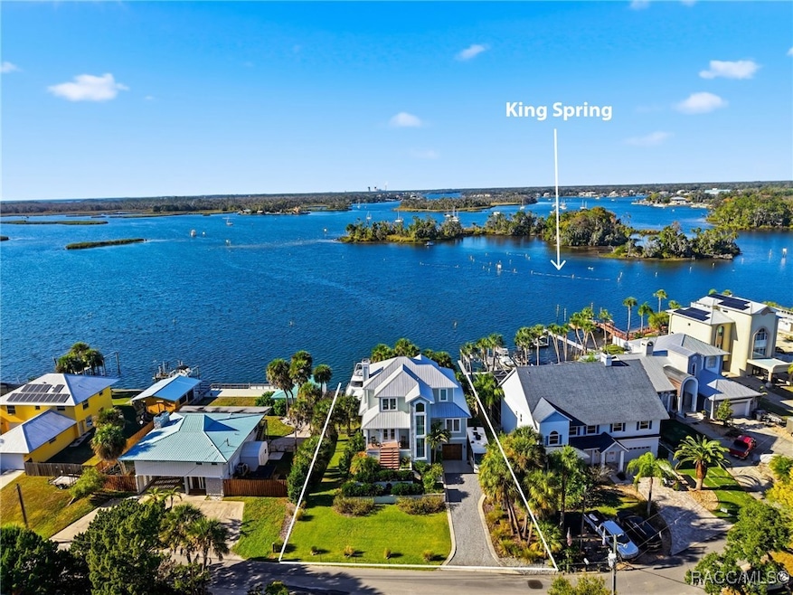 1242 N Cir, Crystal River, FL 34429 - photo 1