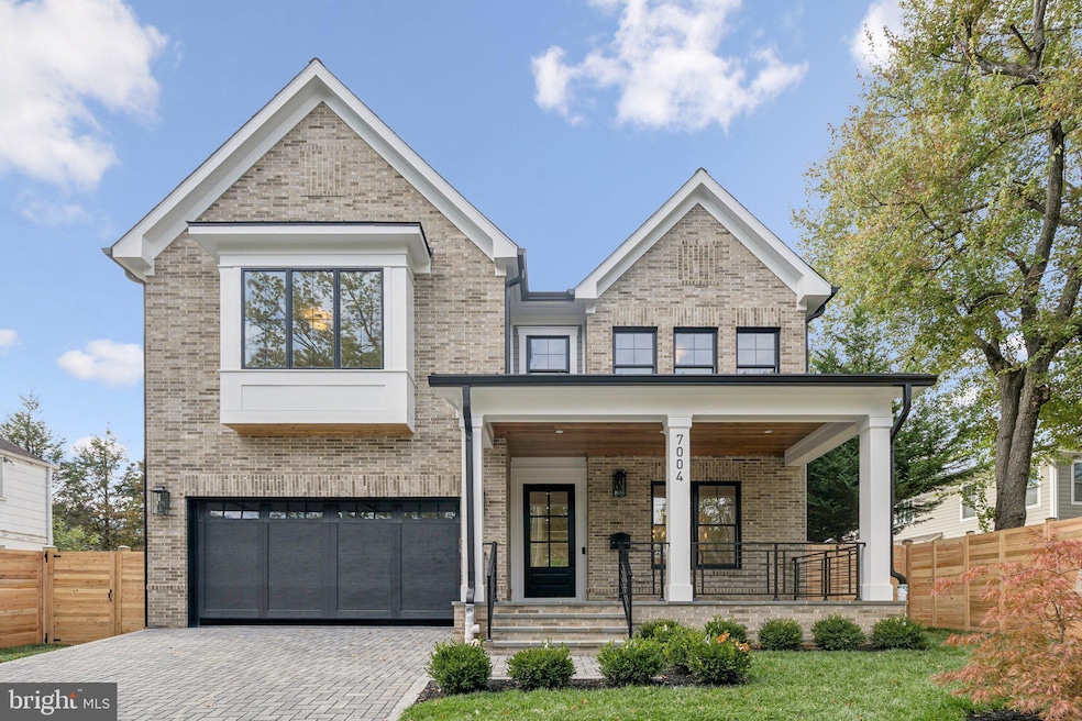 Sold $2,910,000 • Co-Listing Agent