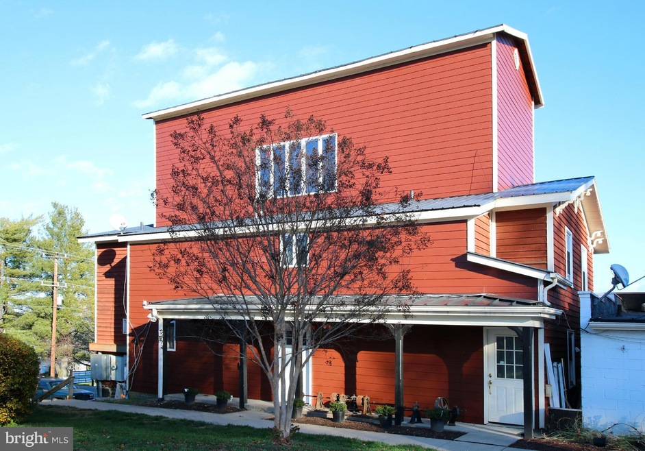 201 N 21st St unit C, Purcellville, VA 20132 - photo 1