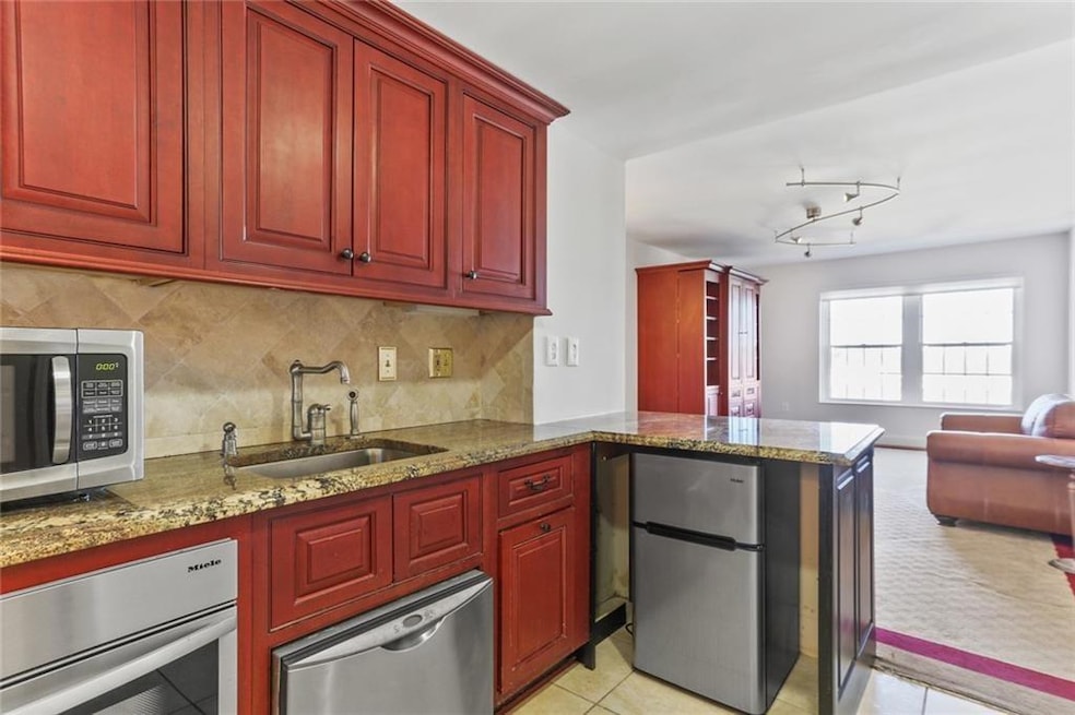 Mayfair unit 812, Atlanta, GA 30309 - photo 1