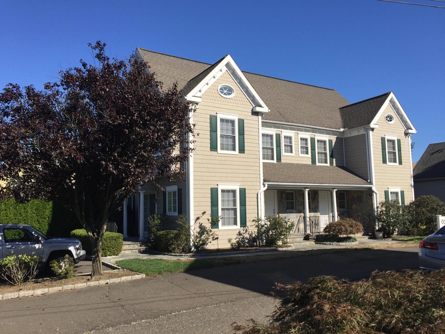 32 Harold St unit A, Cos Cob, CT 06807 - photo 1