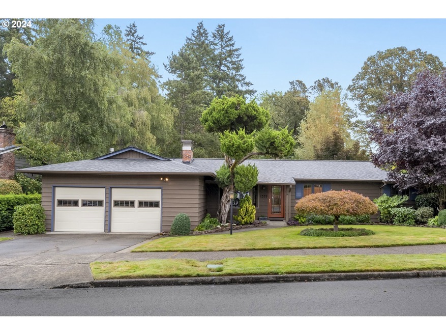 1355 Hallinan St, Lake Oswego, OR 97034 - photo 1