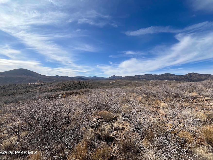 1530 S Rudys Trail, Dewey-Humboldt, AZ 86327 - photo 1