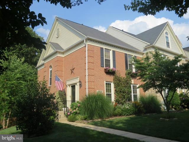 11923 Thurloe Dr, Lutherville Timonium, MD 21093 - photo 1