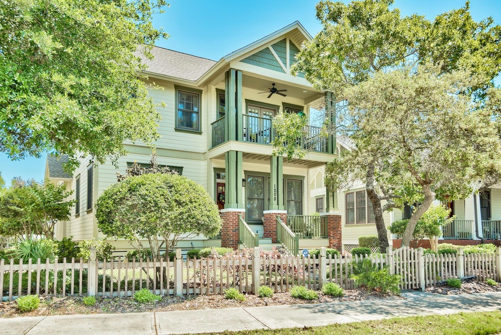 1208 Lakewalk Circle