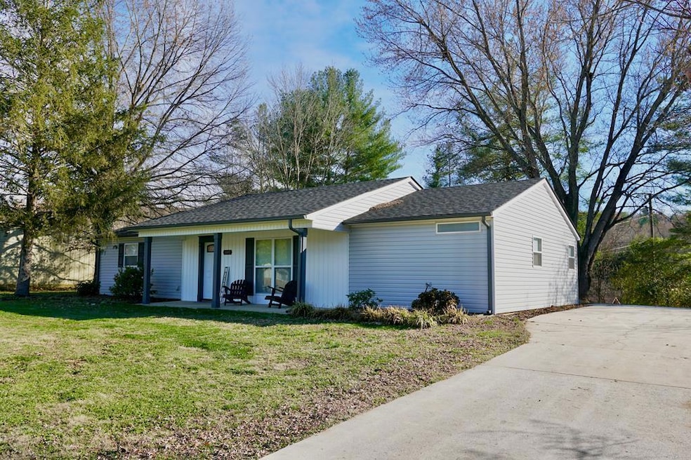 3547 Shannon Village Rd, Cookeville, TN 38506 - photo 1