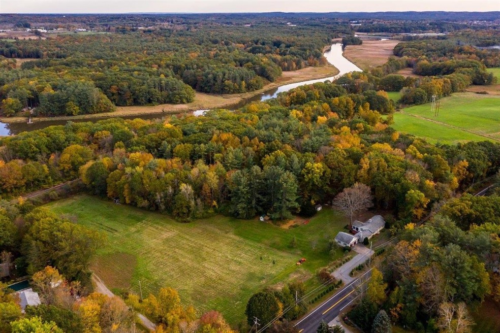 67 Newfields Rd, Exeter, NH 03833 - photo 1