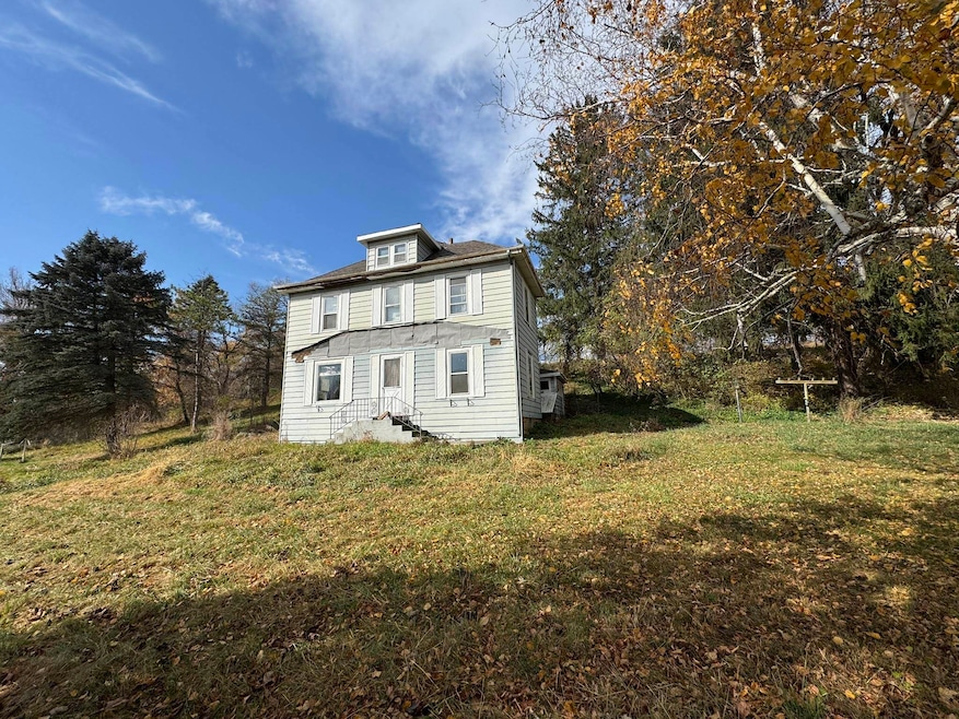 N4711 Jordan Center Rd, Argyle, WI 53504 - photo 1