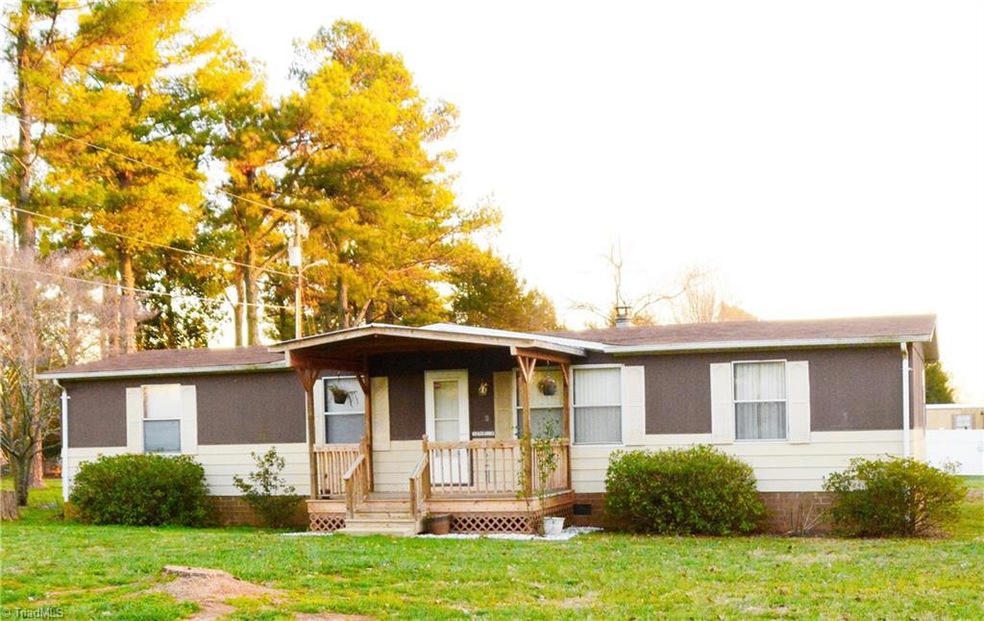 3146 Salisbury Hwy, Statesville, NC 28677 - photo 1