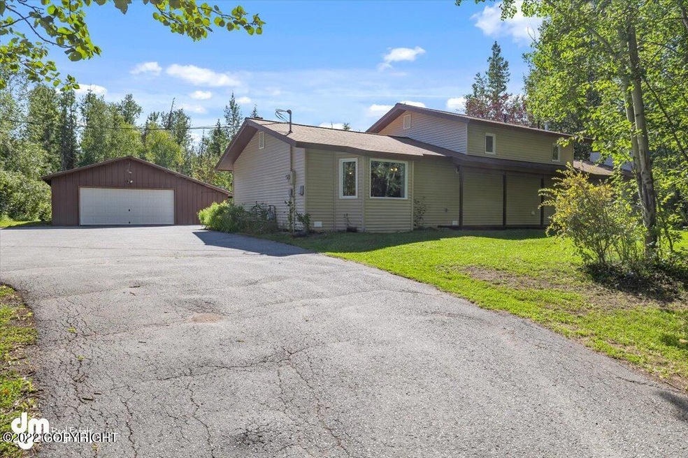01-Exterior  _DMD_5350