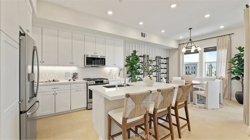 Photos shown are of model only- not actual homesite.