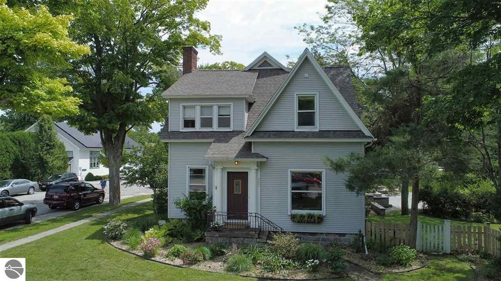 Beautiful historic home in downtown Leland.