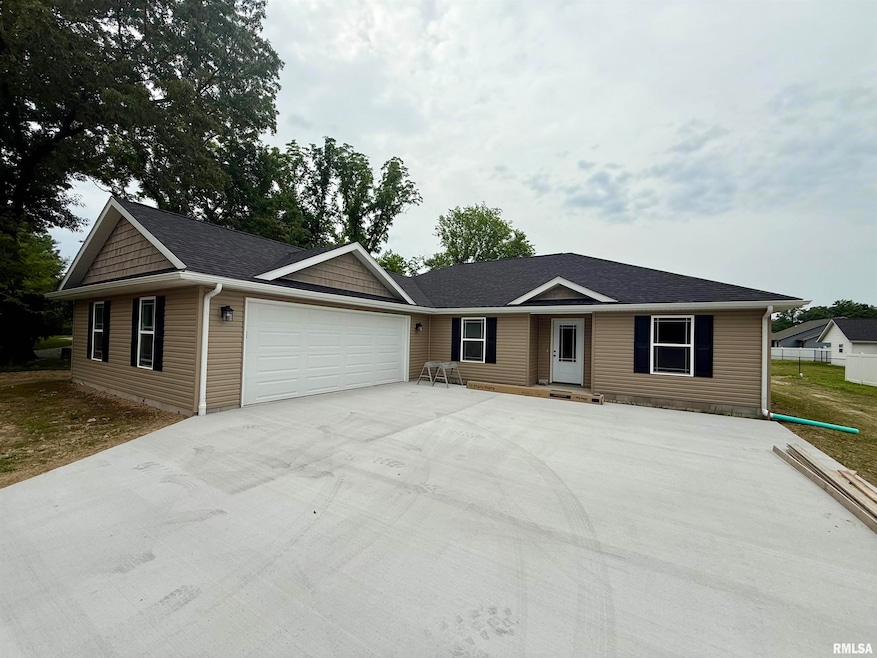 Under Contract $290,000