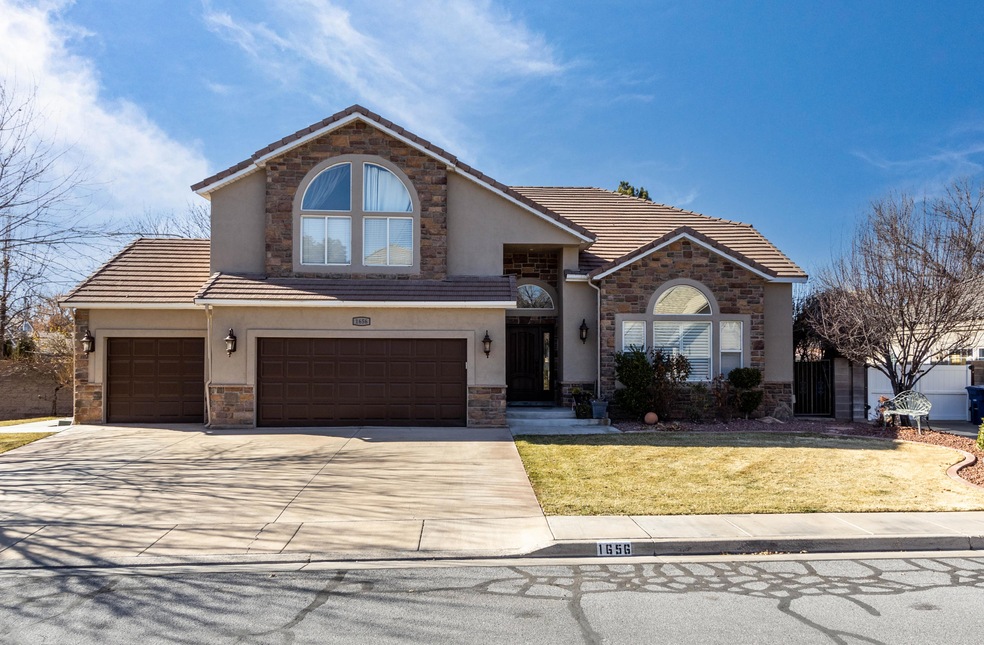 1656 Coblestone (16 of 17)