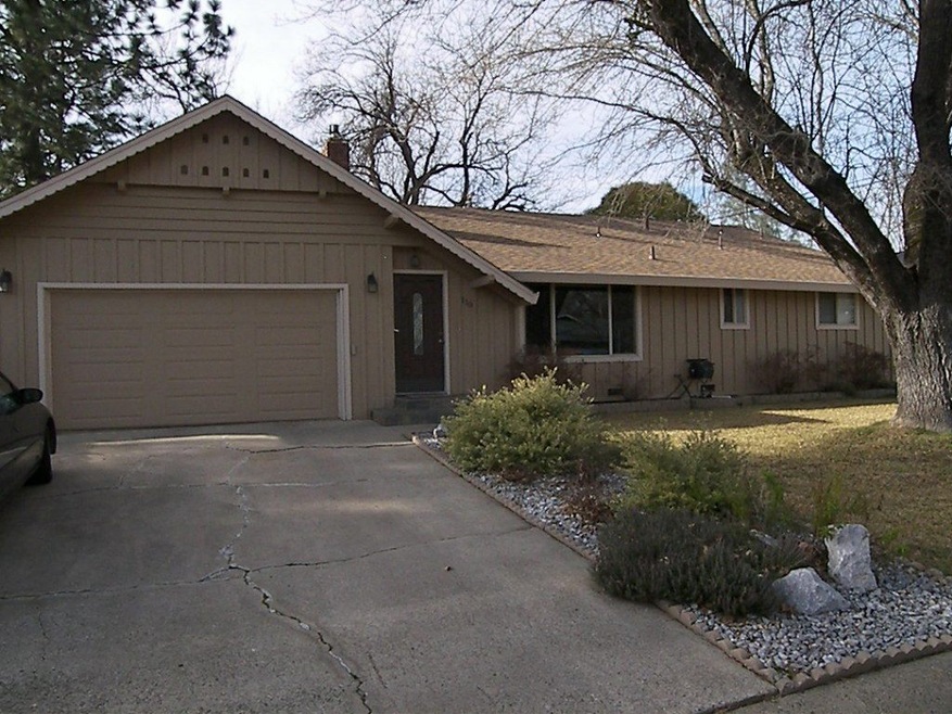 Front Exterior (2)