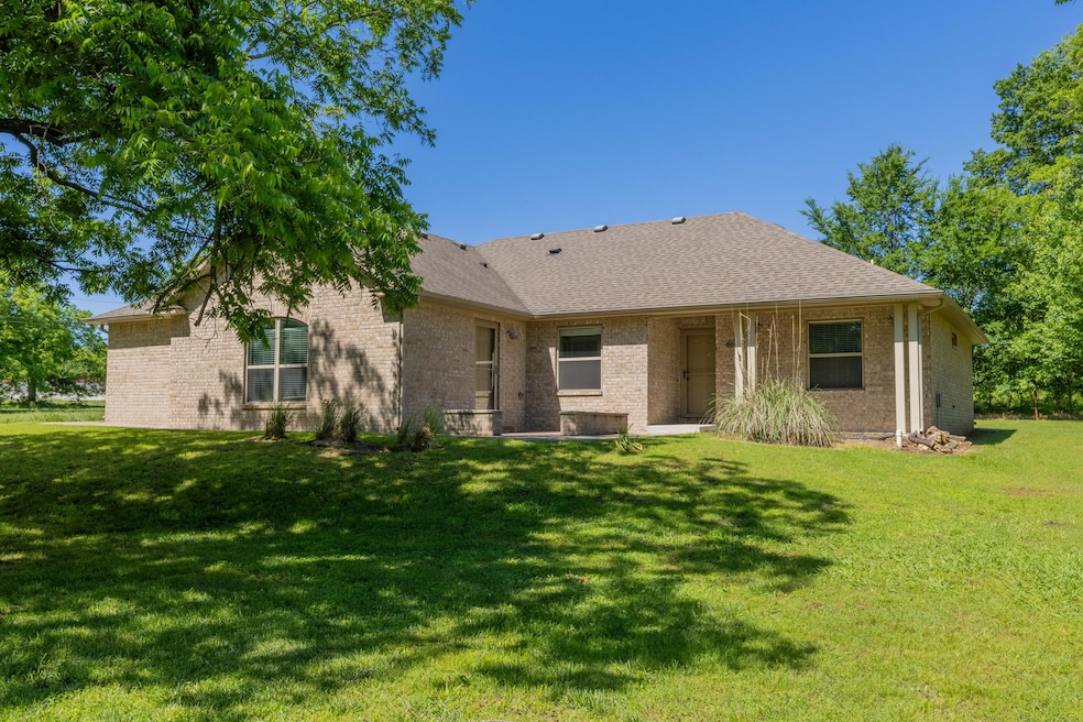 Pending $339,900