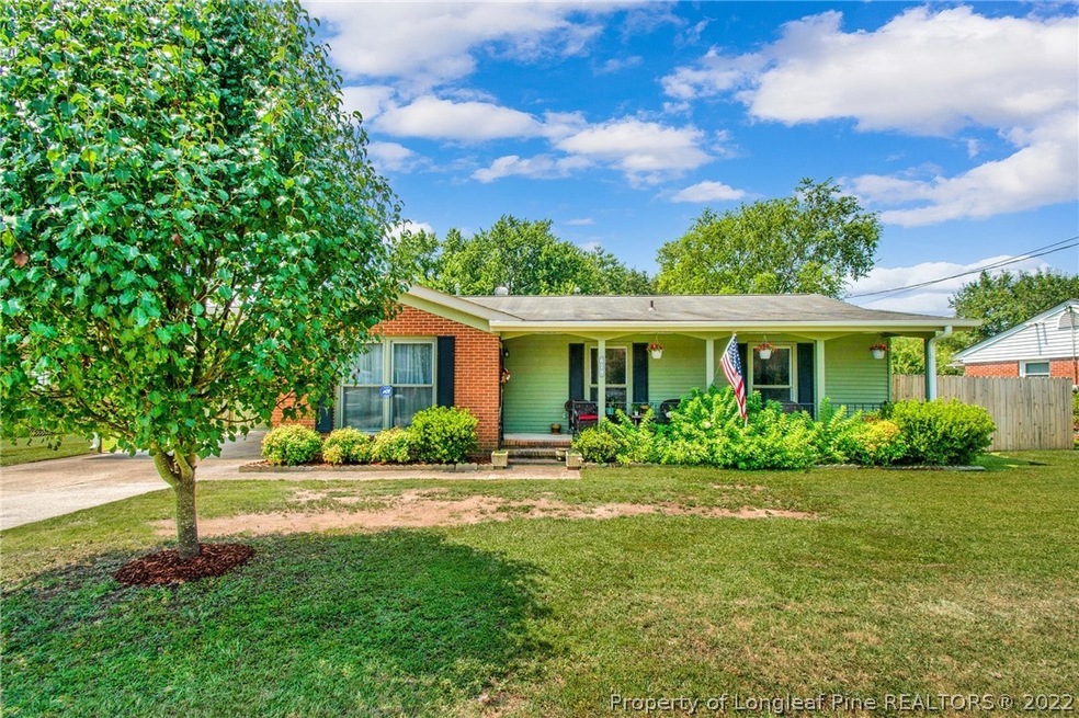 678 Montclair Rd, Fayetteville, NC 28314 - photo 1