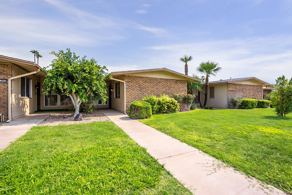 17665 N Del Webb Blvd, Sun City, AZ 85373 - photo 1