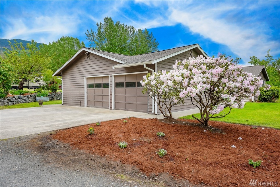 6820 Goodwin Rd, Everson, WA 98247 - photo 1