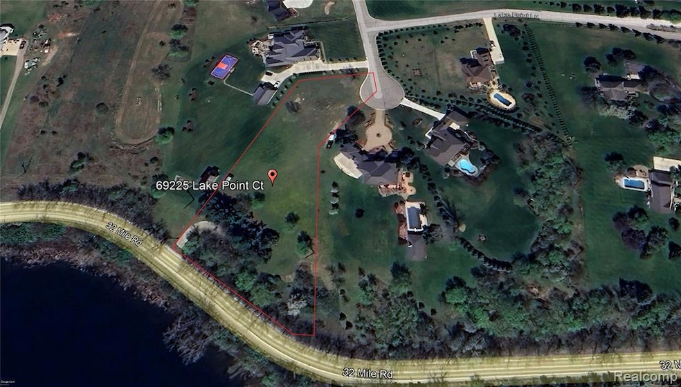 69225 Lake Point Ct, Bruce Township, MI 48065 - photo 1