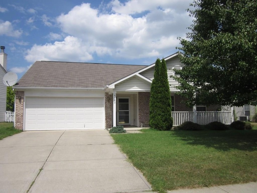 8100 Melbourne Ln, Avon, IN 46123 - photo 1