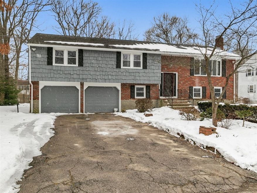 12 Bayberry Ln, Randolph, MA 02368 - photo 1