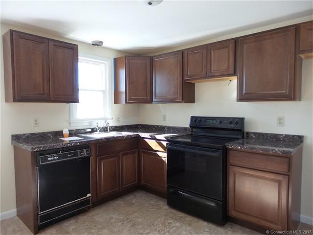 44 Vivian Dr, Berlin, CT 06037 - photo 1